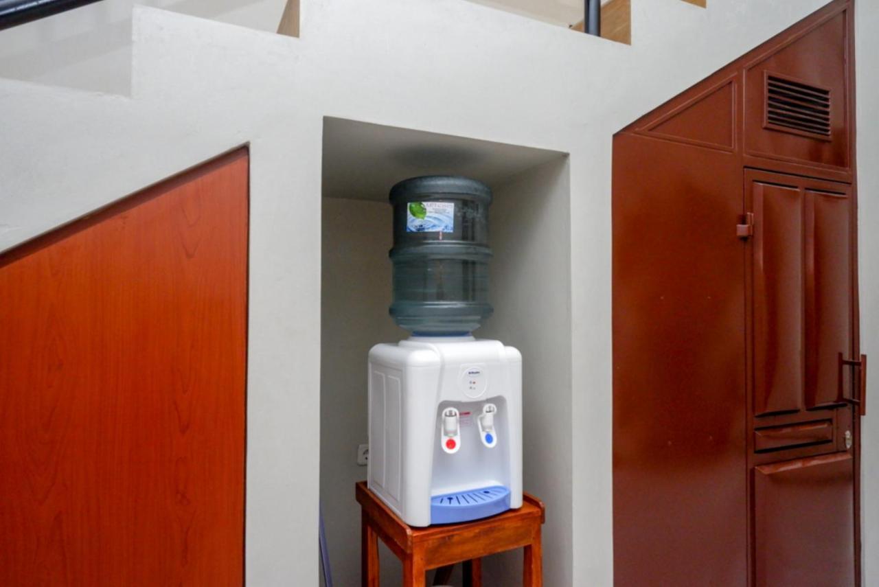 Reddoorz Near Kampus Ump Purwokerto 2 Hotell Sumbang Exteriör bild
