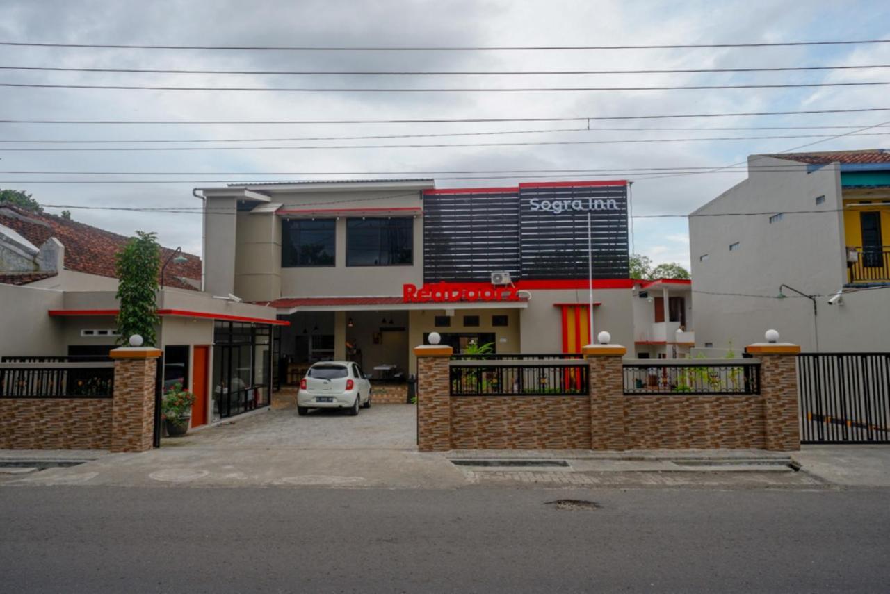 Reddoorz Near Kampus Ump Purwokerto 2 Hotell Sumbang Exteriör bild