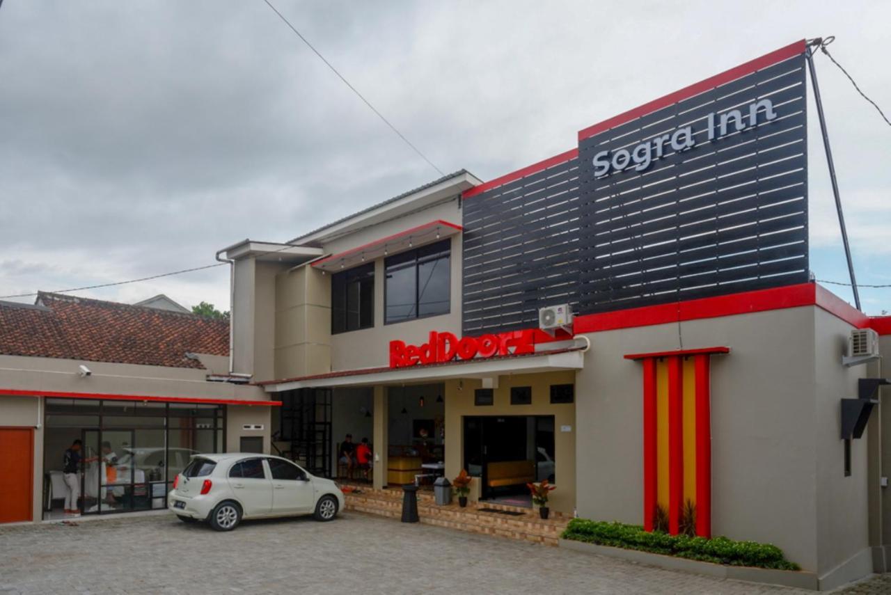 Reddoorz Near Kampus Ump Purwokerto 2 Hotell Sumbang Exteriör bild
